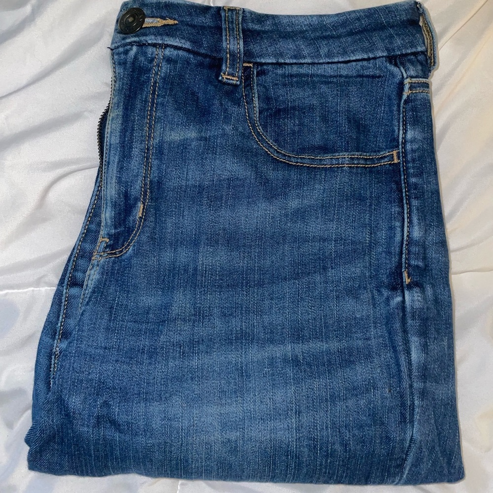 AMERICAN EAGLE CURVY HIGH RISE JEGGING